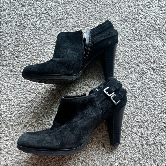 White Mountain Suede Leather Bootie | 8 - Picture 2 of 5